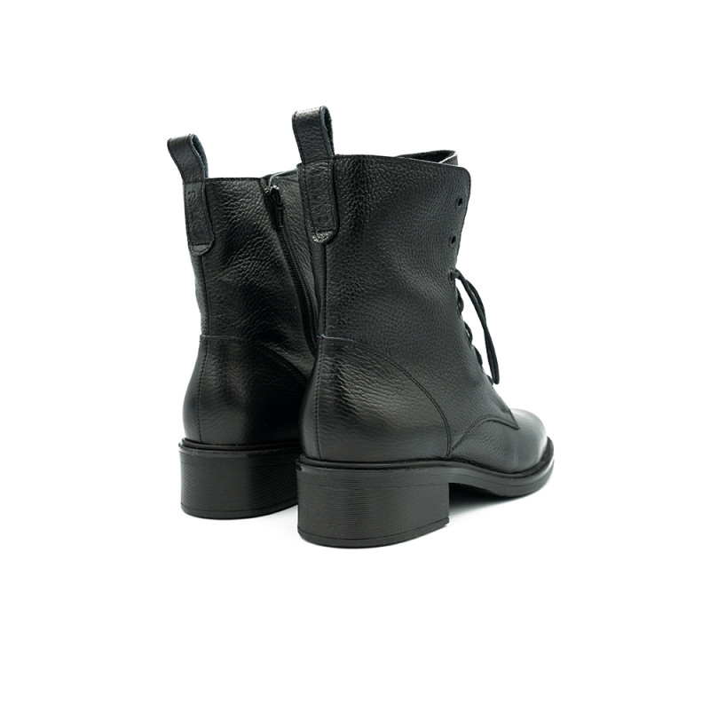 Rylko moteriški aulinukai