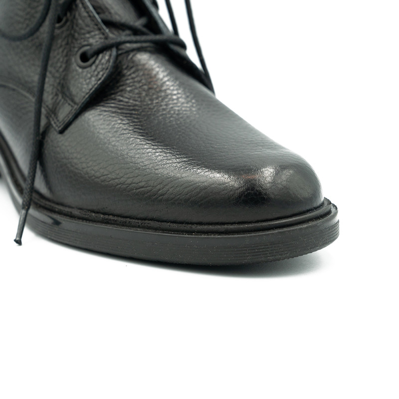 Rylko moteriški aulinukai