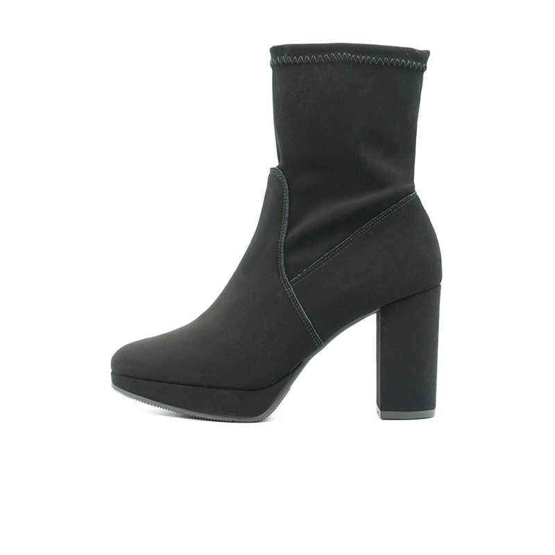 Rylko moteriški aulinukai