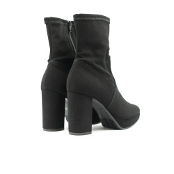 Rylko moteriški aulinukai