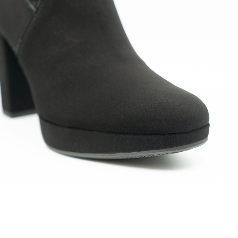 Rylko moteriški aulinukai