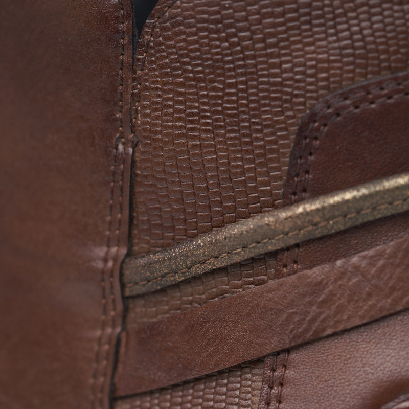 Remonte moteriški aulinukai