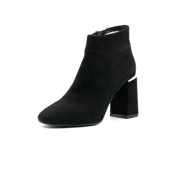 Nicolo Ferretti moteriški aulinukai