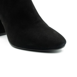 Nicolo Ferretti moteriški aulinukai