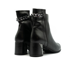 Nicolo Ferretti moteriški aulinukai