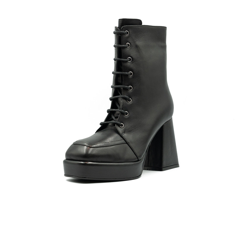 Wots moteriški aulinukai