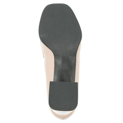 Nicolo Ferretti moteriški bateliai