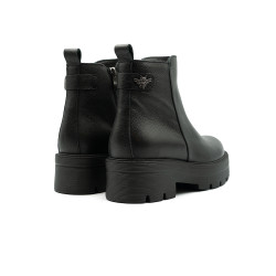 Nicolo Ferretti moteriški aulinukai