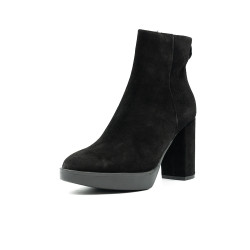 Rylko moteriški aulinukai