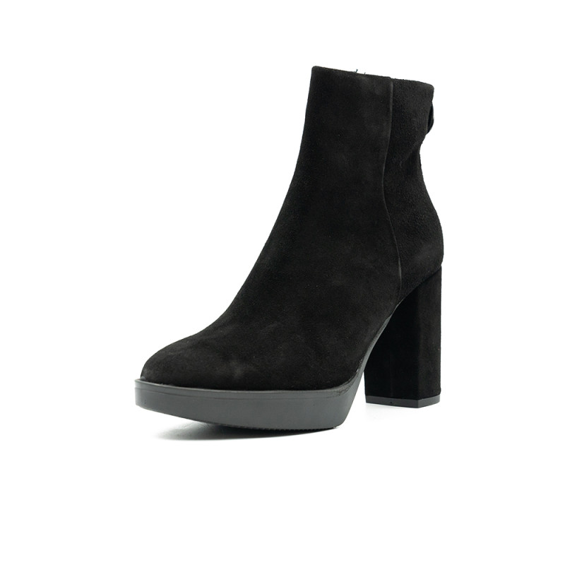 Rylko moteriški aulinukai