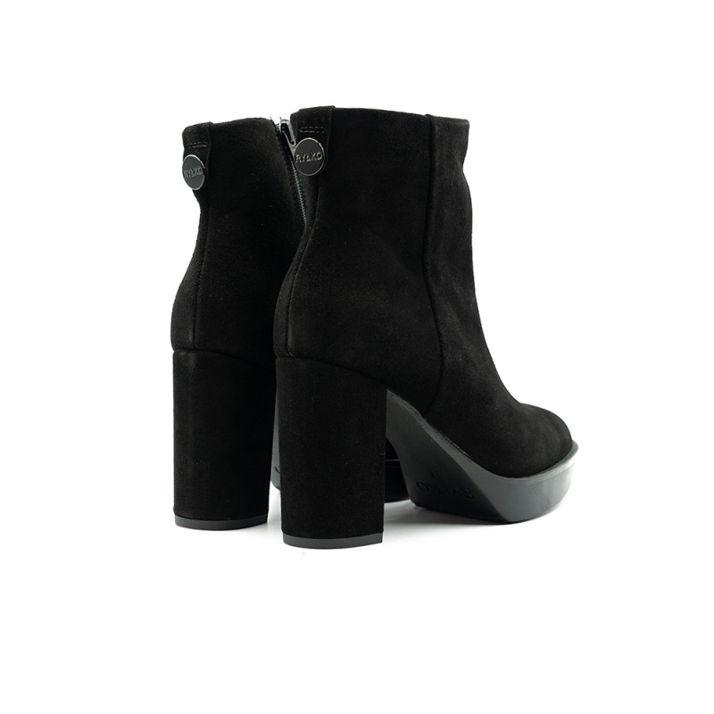 Rylko moteriški aulinukai