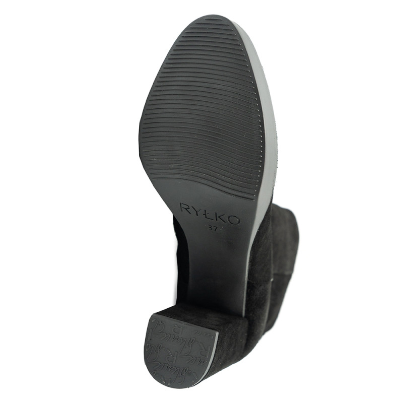 Rylko moteriški aulinukai