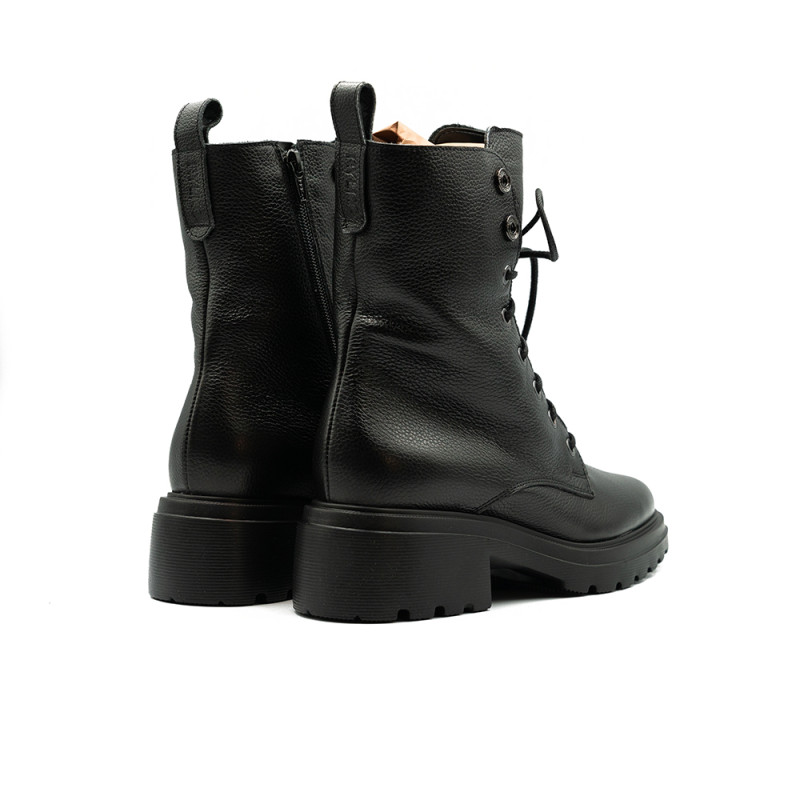 Rylko moteriški aulinukai