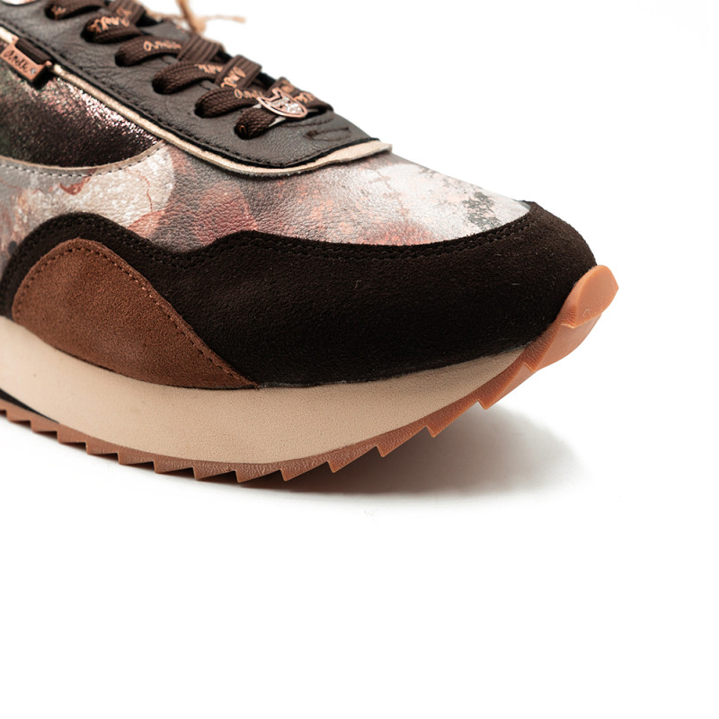 Anekke moteriški sportiniai bateliai