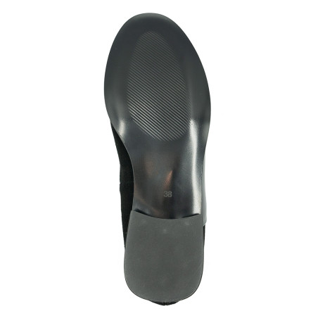 Nicolo Ferretti moteriški bateliai