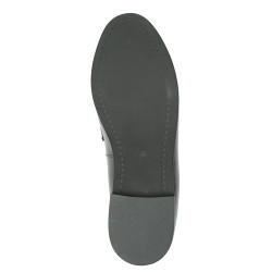 Nicolo Ferretti moteriški bateliai