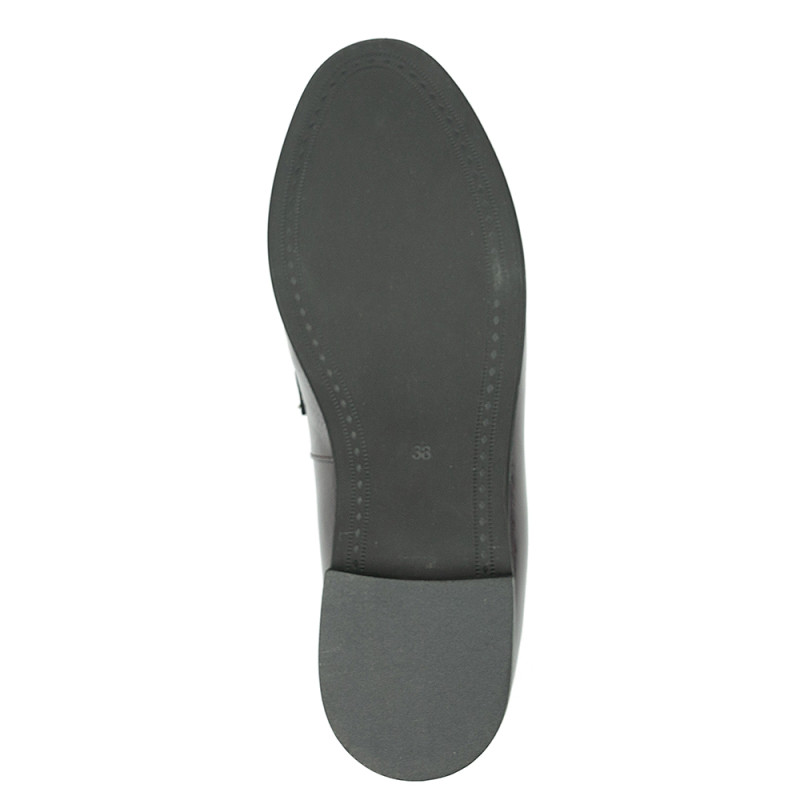 Nicolo Ferretti moteriški bateliai