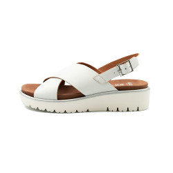 ARA moteriškos basutės