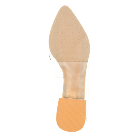 Nicolo Ferretti moteriški bateliai