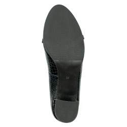 Nicolo Ferretti moteriški bateliai