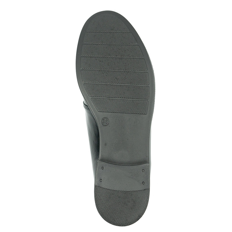 Nicolo Ferretti moteriški bateliai