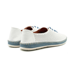 Manitu moteriški bateliai