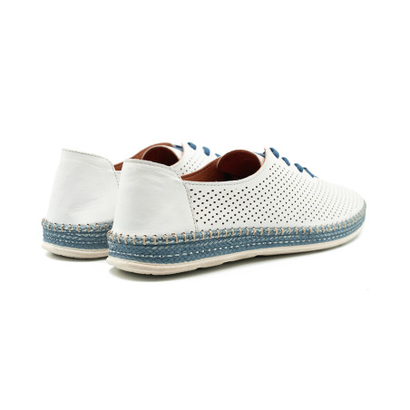 Manitu moteriški bateliai