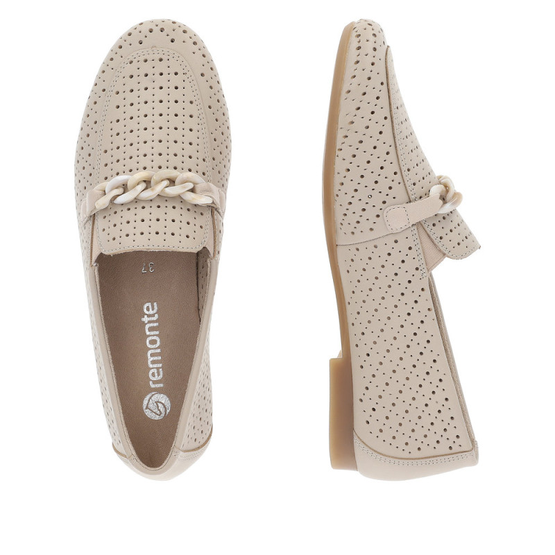 Remonte moteriški bateliai