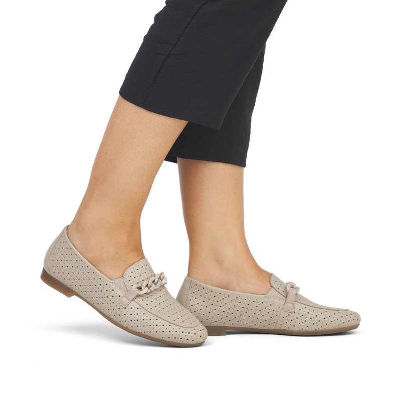 Remonte moteriški bateliai