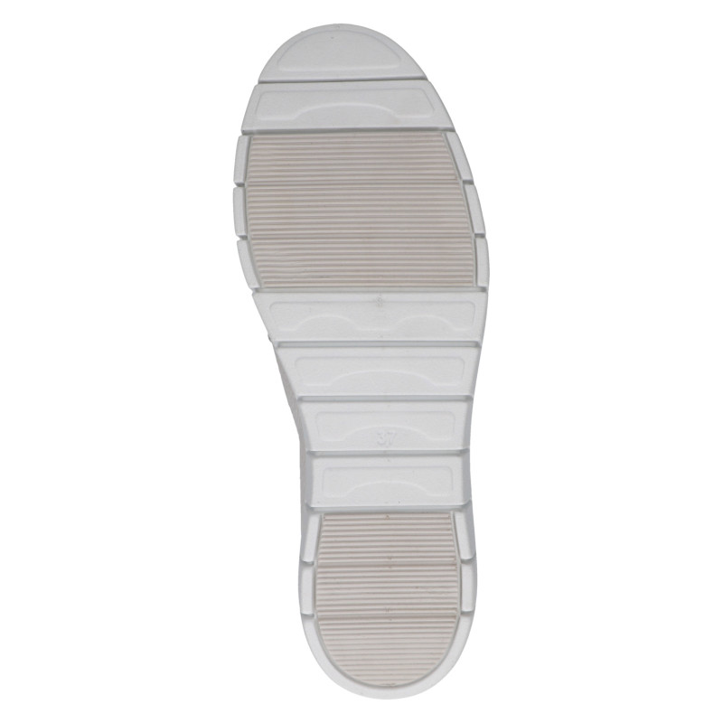 Caprice moteriški bateliai