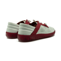 Manitu moteriški bateliai