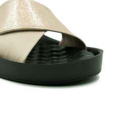 Loretta Vitalle moteriškos įspirtukės