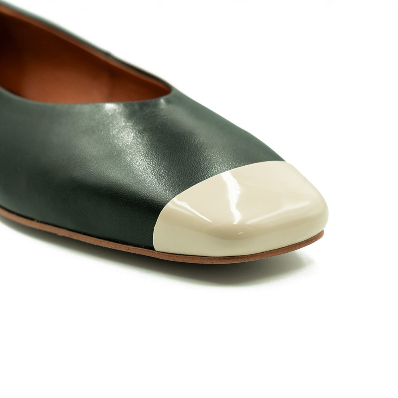 Angel Alarcon moteriški bateliai