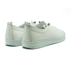 Springer moteriški bateliai