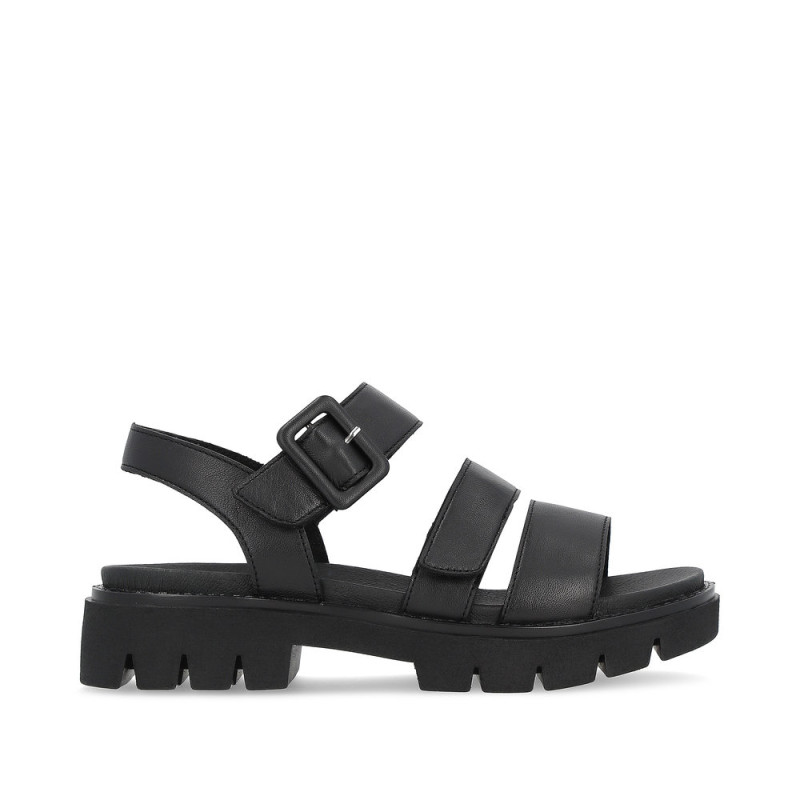 Remonte moteriškos basutės