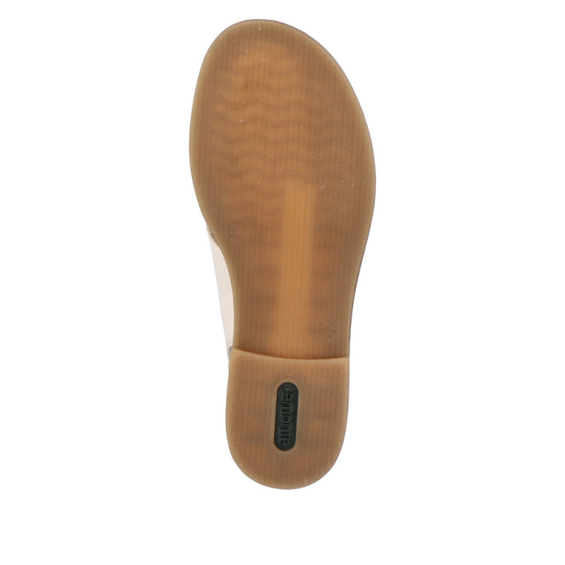 Remonte moteriškos basutės