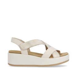 Remonte moteriškos basutės