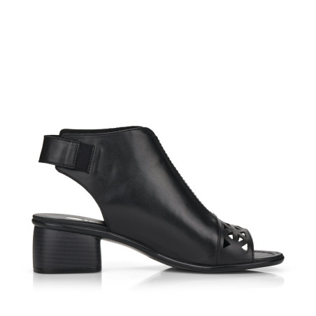 Remonte moteriškos basutės