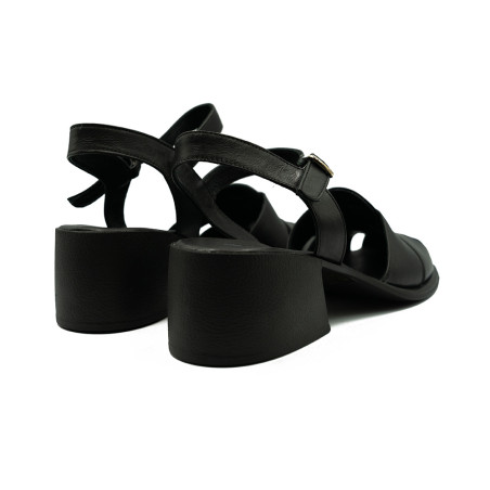 Nicolo Ferretti moteriškos basutės