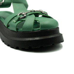 Polking moteriškos basutės