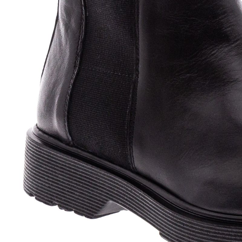 Pregunta moteriški aulinukai