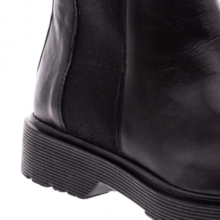 Pregunta moteriški aulinukai