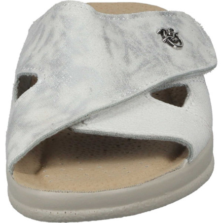 Polking moteriškos įspirtukės