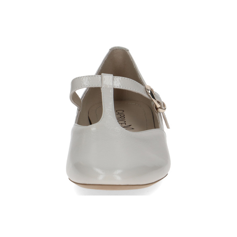 Caprice moteriški bateliai