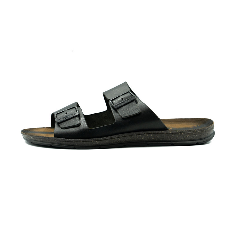 Pegada vyriškos įspirtukės