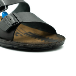 Pegada vyriškos įspirtukės