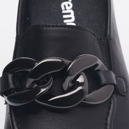 Remonte moteriški bateliai