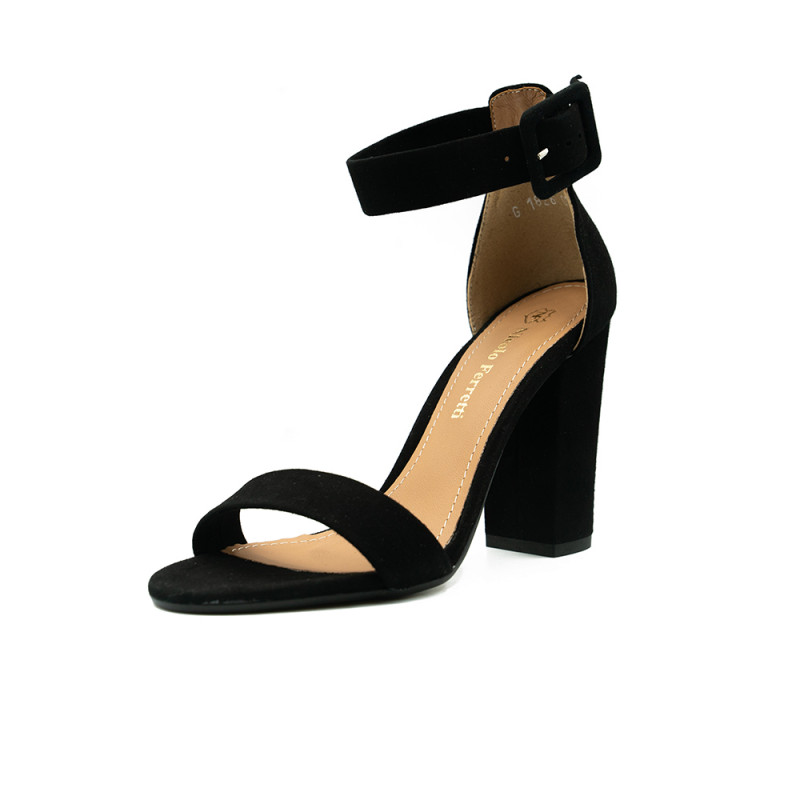 Nicolo Ferretti moteriškos basutės