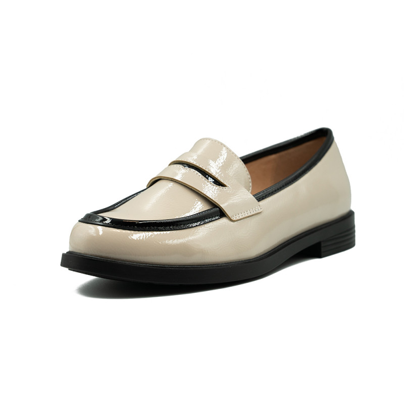 Potocki moteriški bateliai