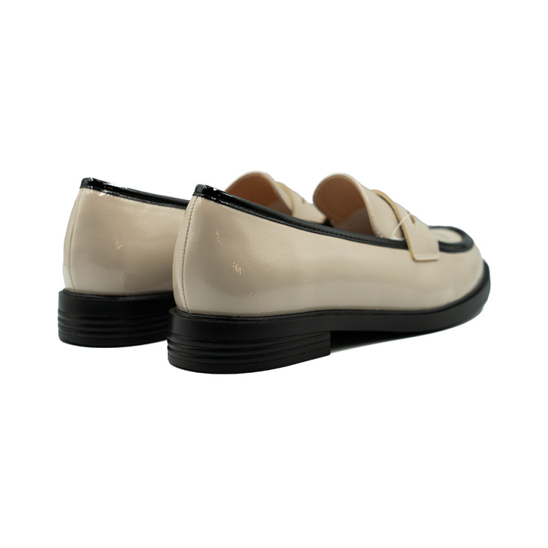 Potocki moteriški bateliai